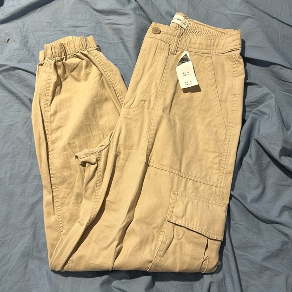 Small cargo pants